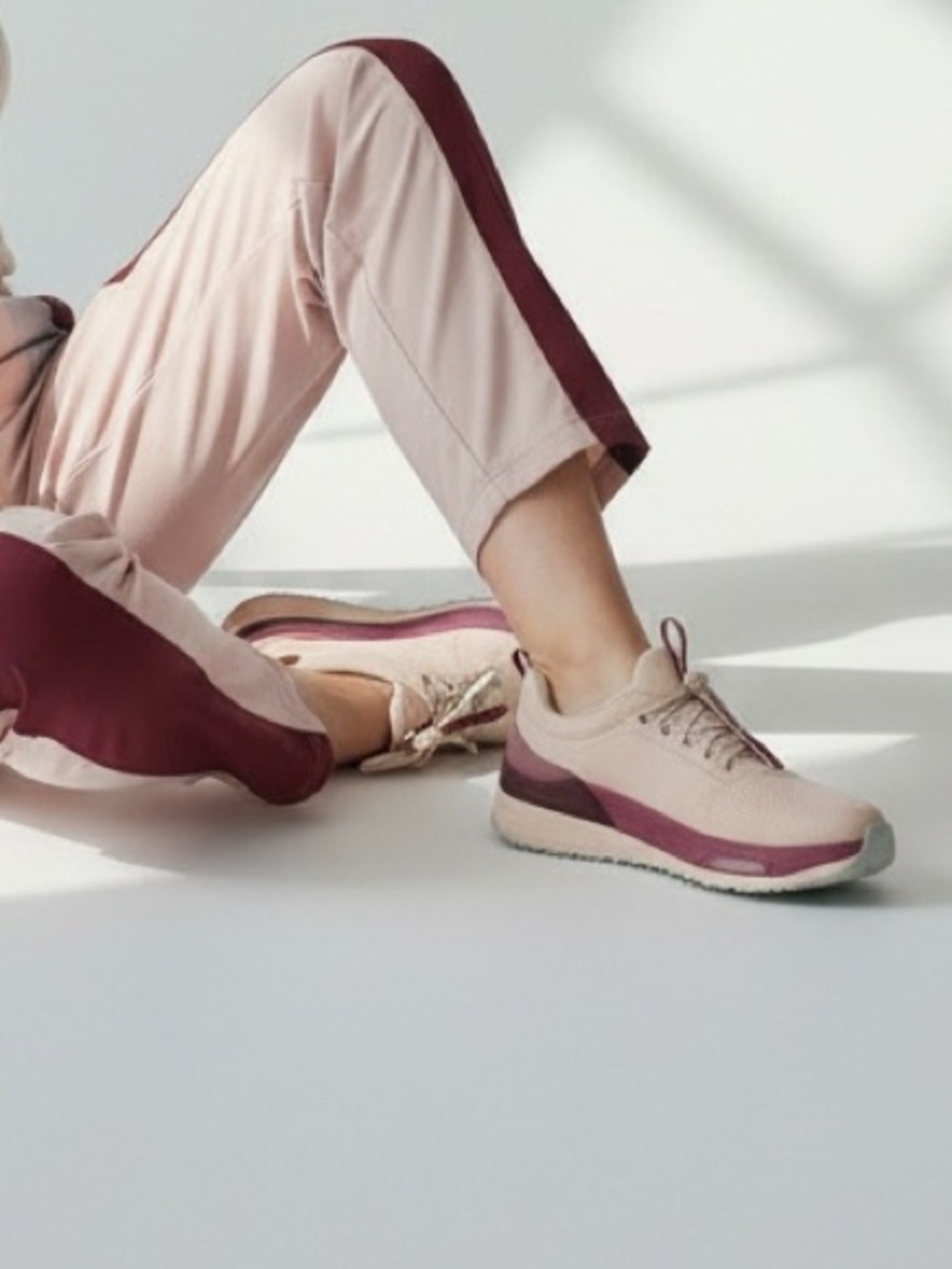 Clove Forte Nursing Shoes – Pink limited edition – Super Cush Comfort